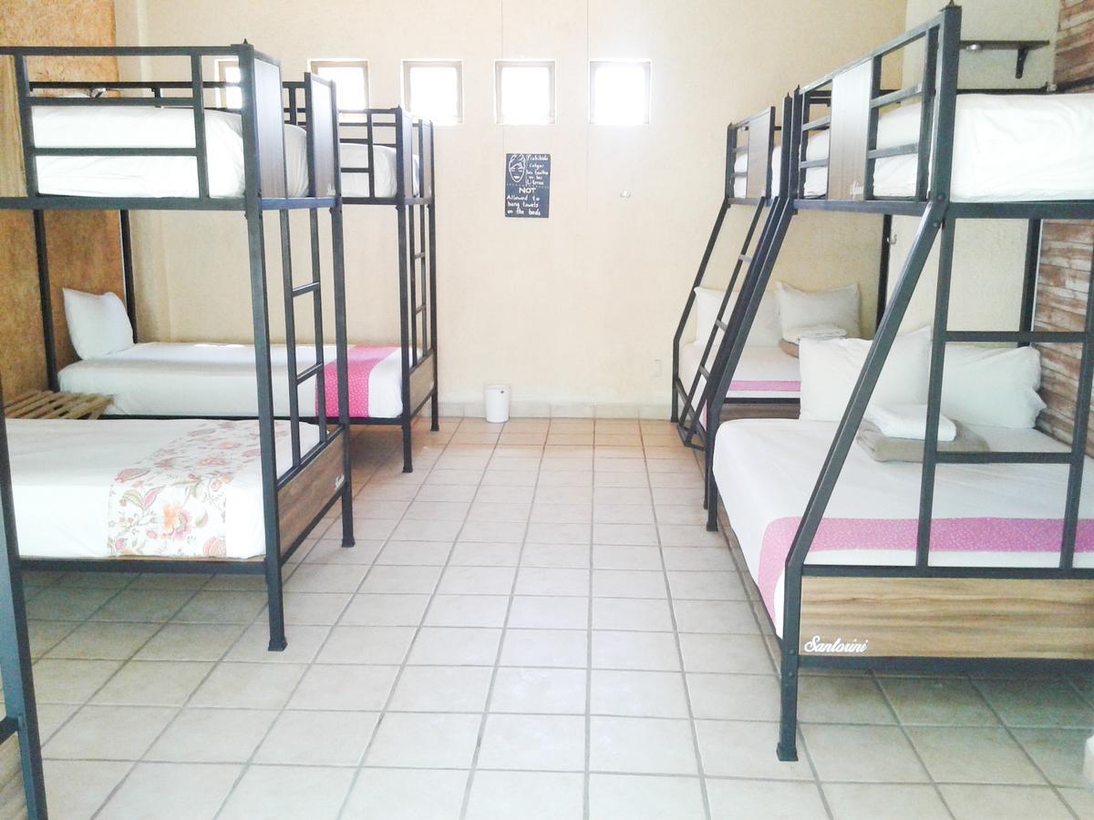 Hostalife Γκουανταλαχάρα Εξωτερικό φωτογραφία