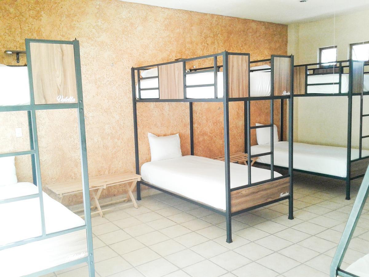 Hostalife Γκουανταλαχάρα Εξωτερικό φωτογραφία