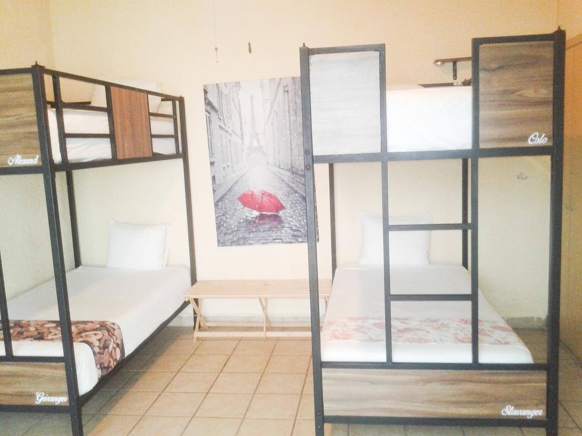 Hostalife Γκουανταλαχάρα Εξωτερικό φωτογραφία