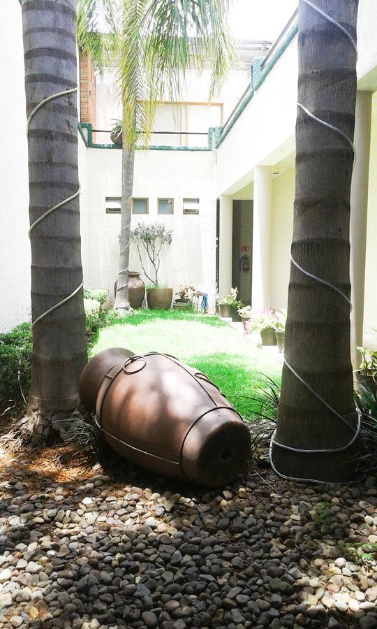 Hostalife Γκουανταλαχάρα Εξωτερικό φωτογραφία