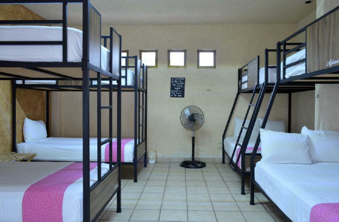 Hostalife Γκουανταλαχάρα Εξωτερικό φωτογραφία