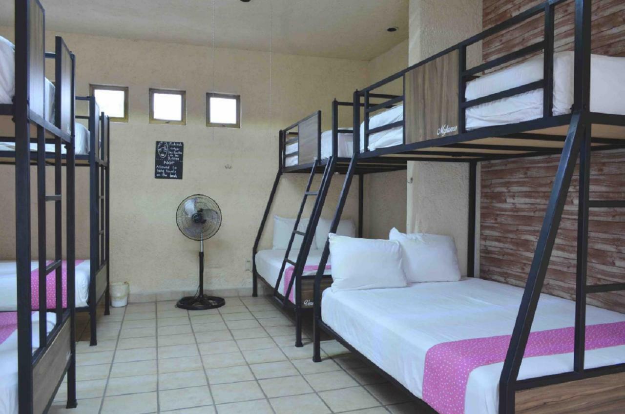 Hostalife Γκουανταλαχάρα Εξωτερικό φωτογραφία